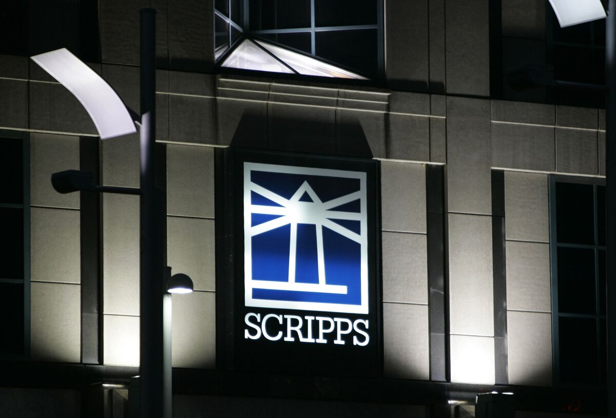 bloomberg.com - Christopher Palmeri - TV News Without Anchors: Reporters Take Mic at Scripps Stations