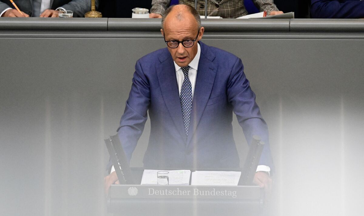 Merz Attacks Far-Right for Support of Russia and ‘Ethnic Cleansing’