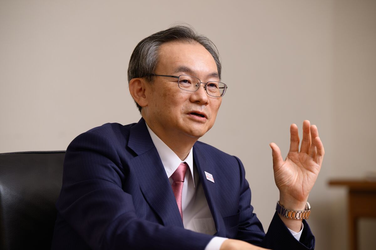MUFG Chief Revives 20-Year-Old Goal to Crack Top Five Banks