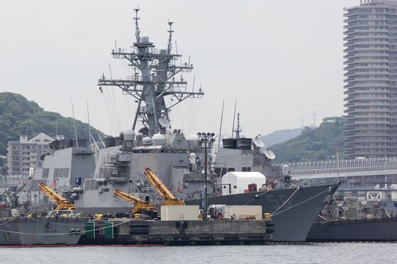 Pentagon Chief Sees No Need to Probe USS John McCain Directive