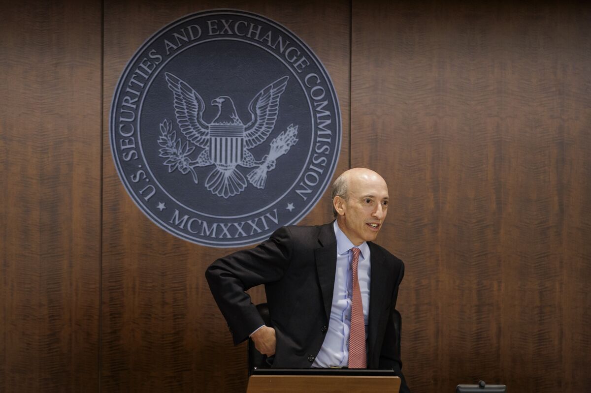 A Quiet SEC Rule Shift Brings Crypto ETFs Closer to Mainstream A Quiet SEC Rule Shift Brings Crypto ETFs Closer to Mainstream