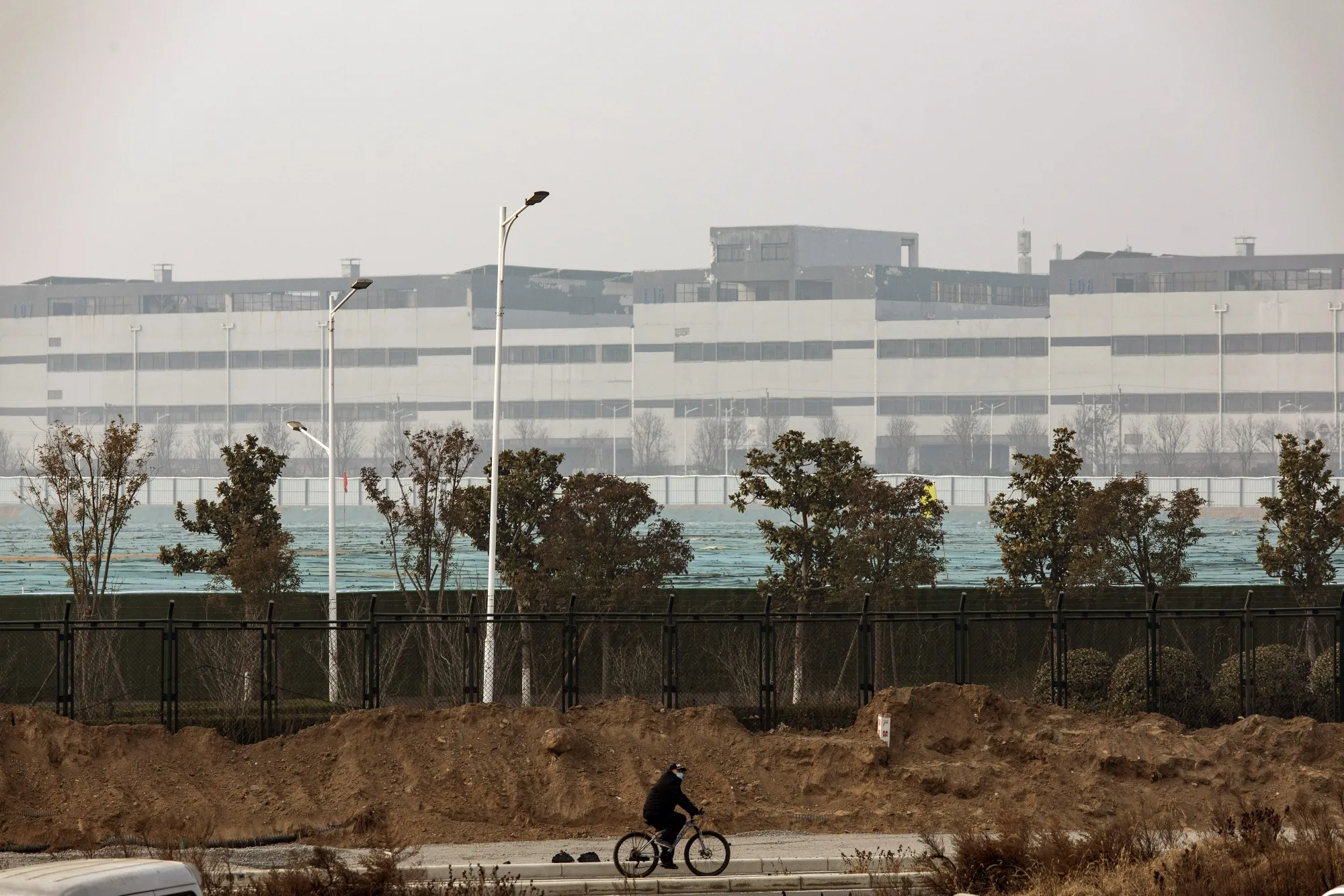 A Foxconn Technology Group&nbsp;plant in Zhengzhou, Henan province, China.