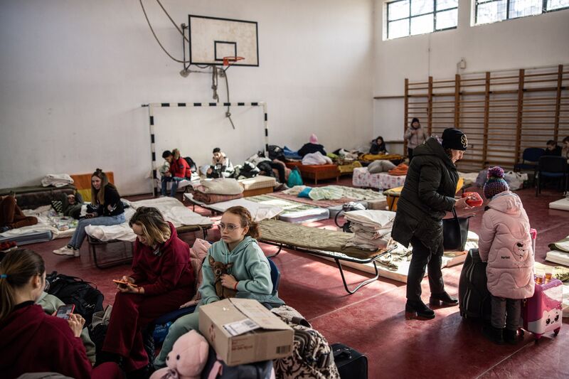 Ukrainians Flee Conflict Into Hungary