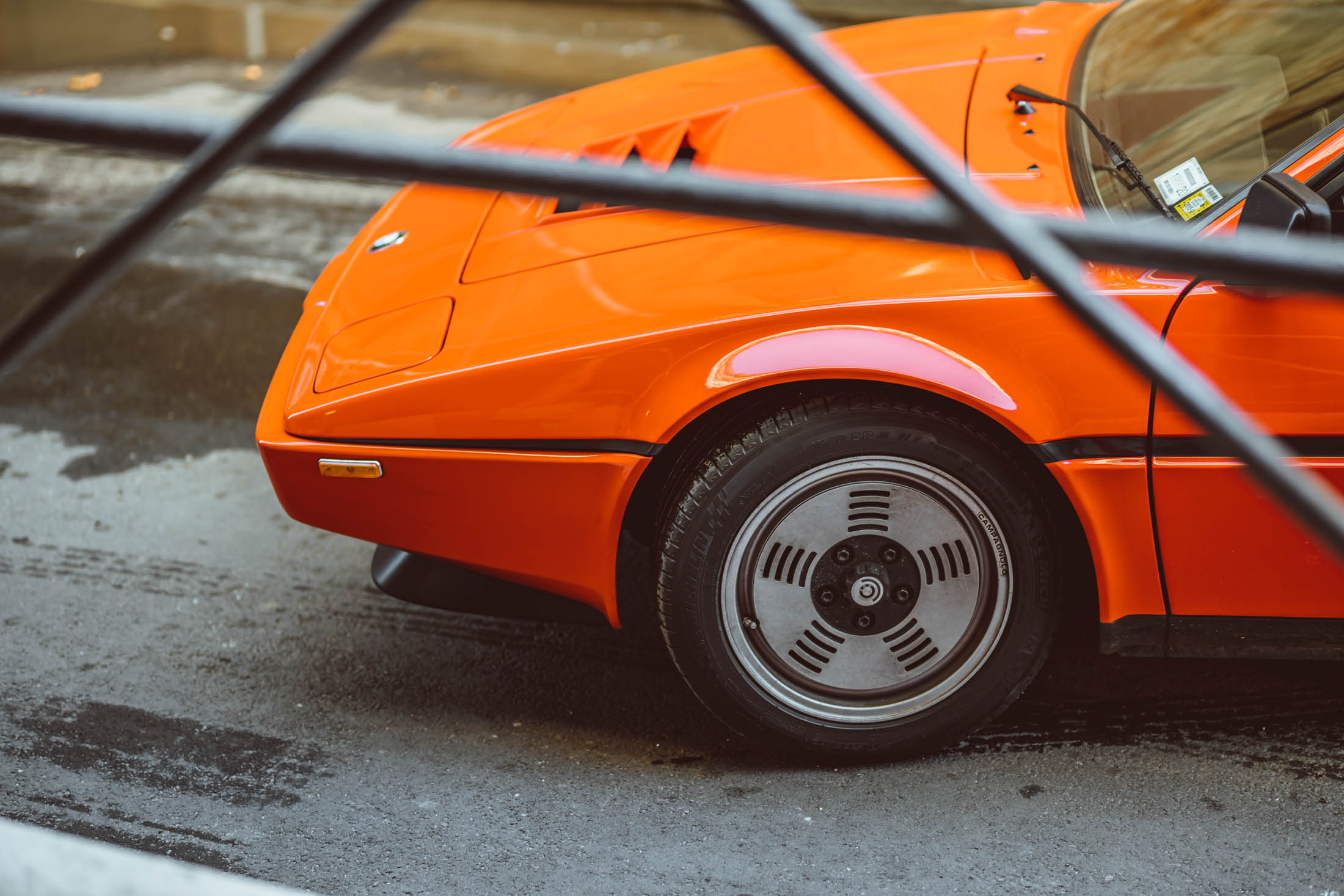 The BMW M1: A Wild, Pricey, Brief Collaboration With Lamborghini ...