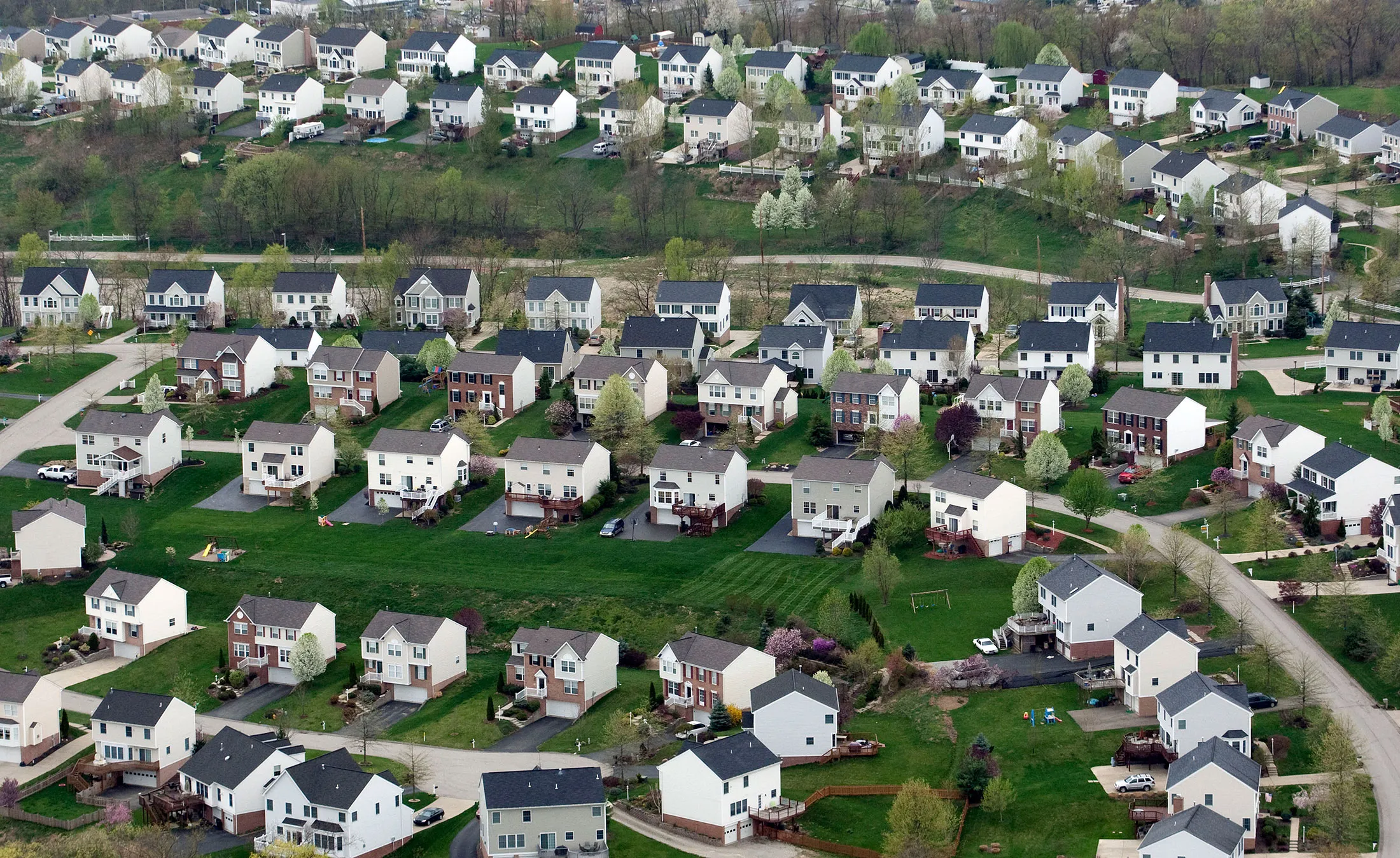 1486569203_aerial-homes-houses
