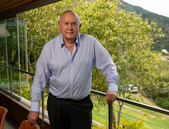 relates to South African Shoprite Billionaire Christo Wiese Is Hunting for Diamonds, Again