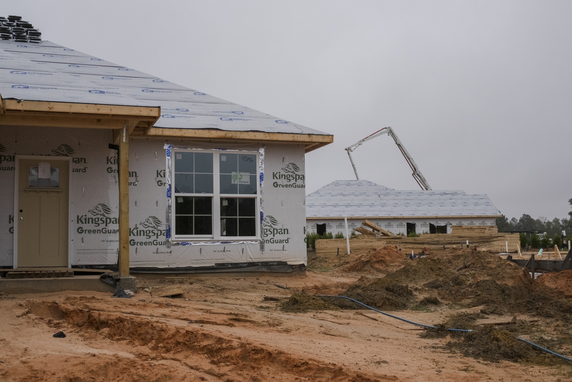 New Home Construction As US Housing Figures Slide