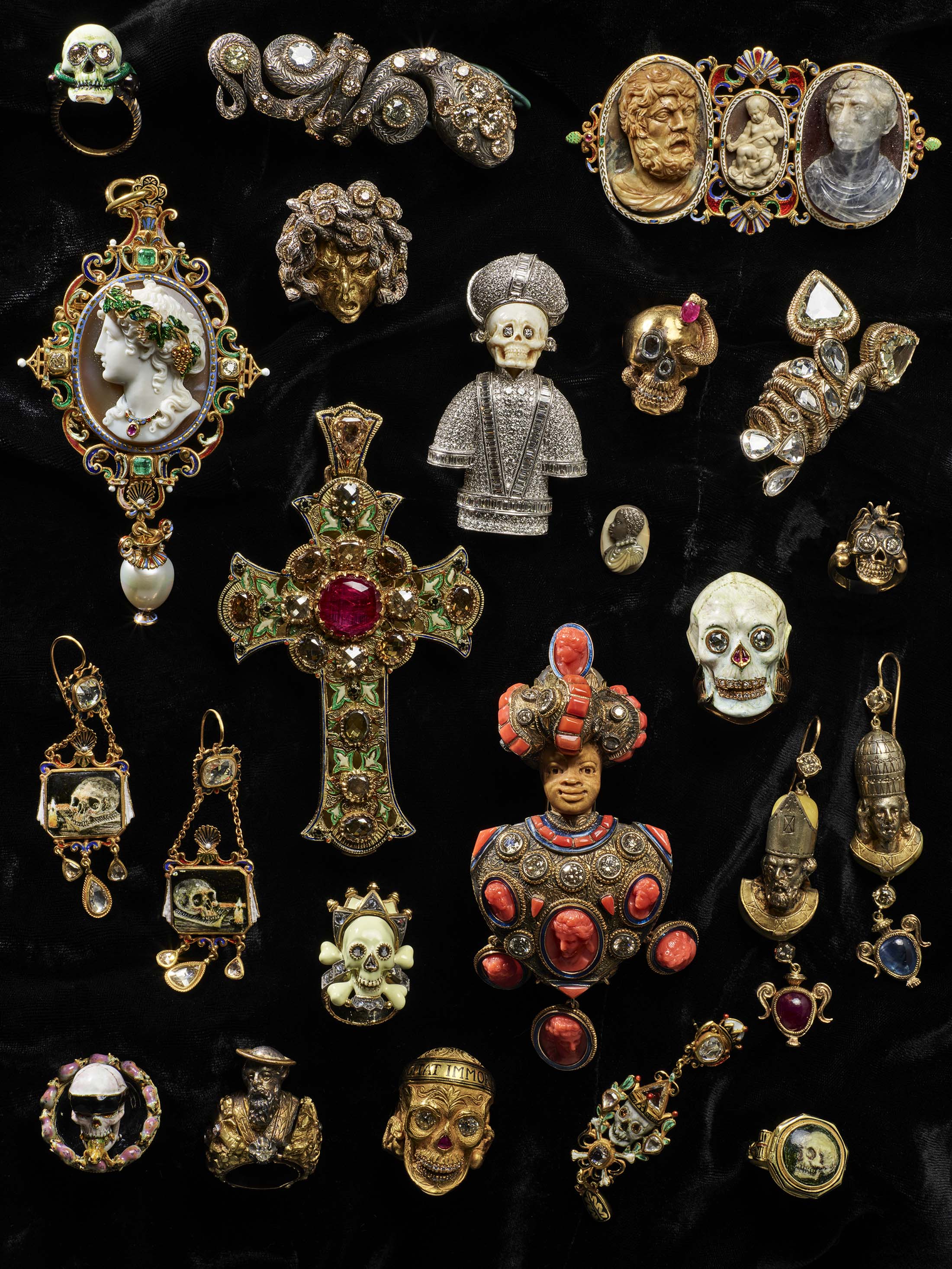 A collection of jewelry pieces from Casa Codognato.
