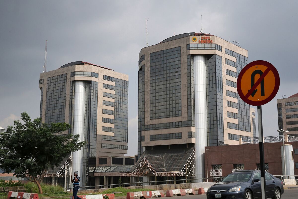 bloomberg.com - Antony Sguazzin - Nigeria Oil Bill Makes Provision for NNPC Share Sale