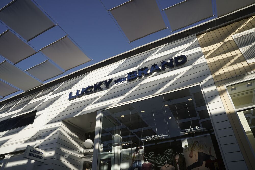 lucky brand outlet store