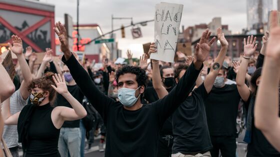 LA to Cut Police Budget in Wake of Floyd Death: Protest Update