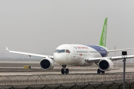 China Tried to Link 737 Max Approval to Support for Its Own Jets