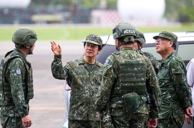 台湾総統、主権堅持し中国の併合に抵抗する－建国記念日に演説 - Bloomberg