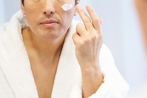 Male Vanity Helps Drive Cosmetics Sales in China