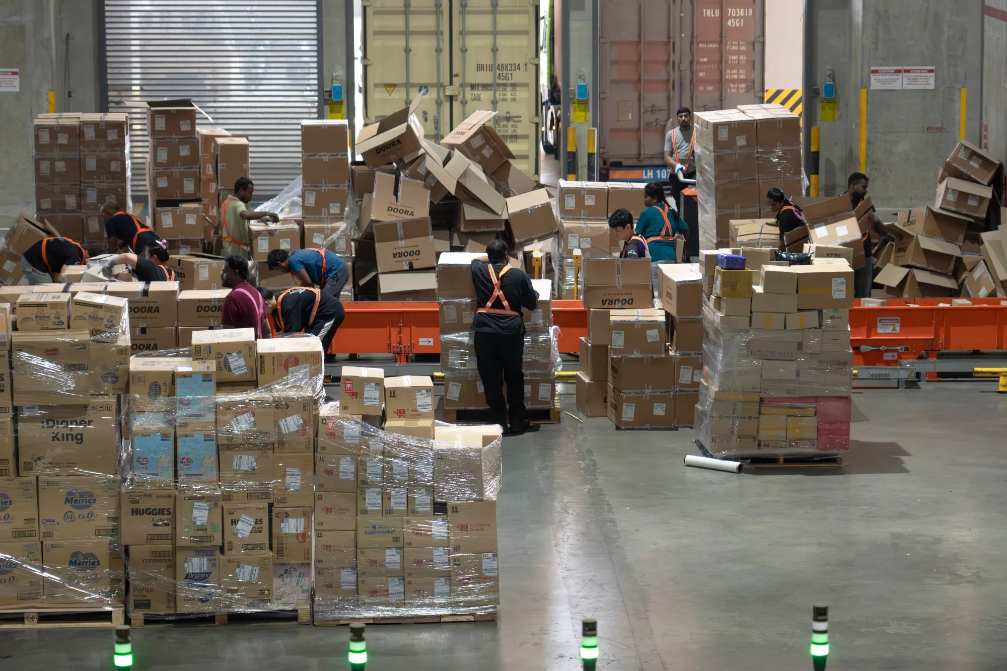 A sorting facility of Sea's SPX in Singapore.&nbsp;