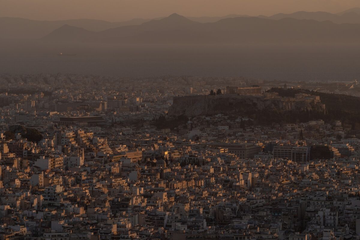 Dimitriou’s Elan Joins Hedge Funds Mulling an Office in Greece