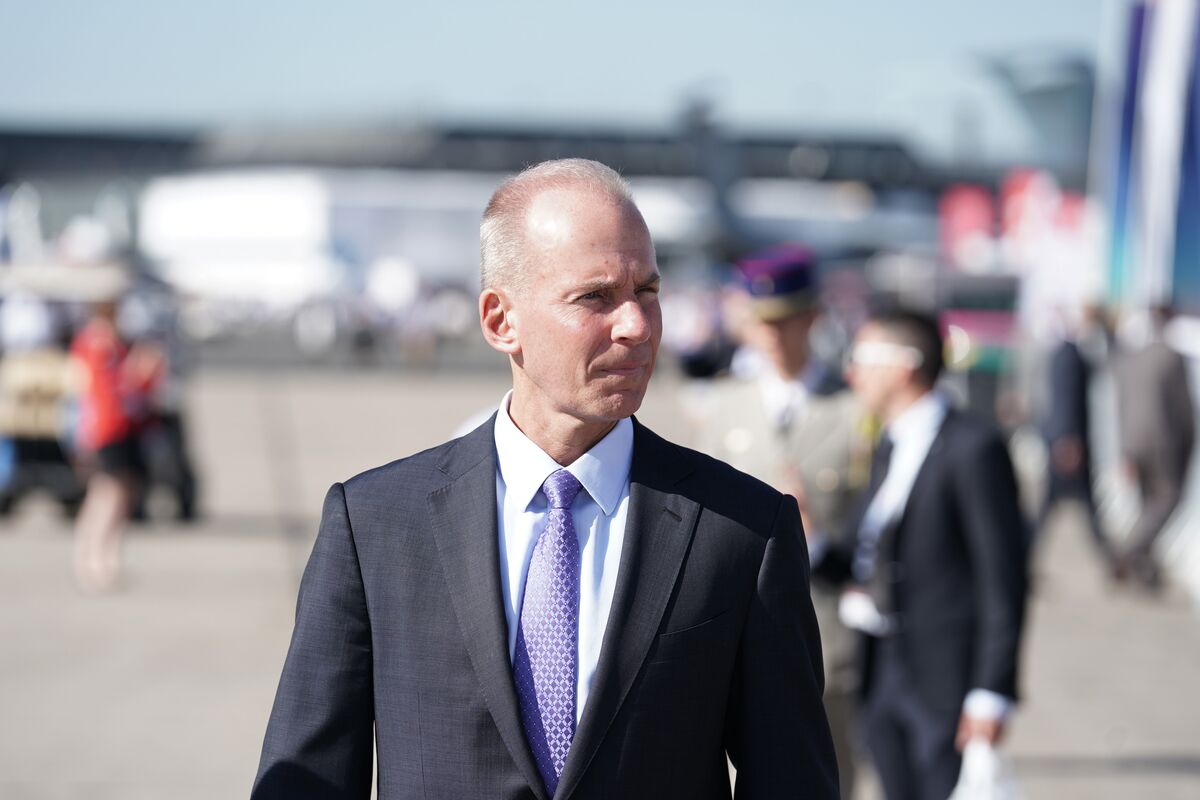 Boeing CEO Asked to Testify Before Lawmakers on Grounded 737 Max ...