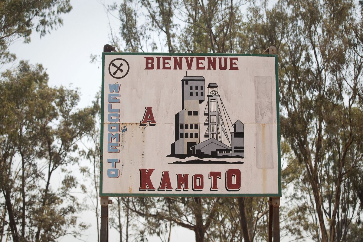 Glencore Is Said to Hold Talks for Sale of Key Congo Copper Mine