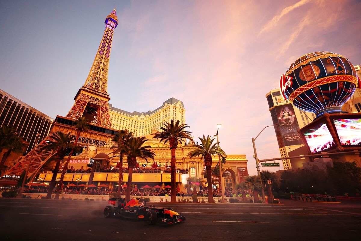 Formula 1 Las Vegas Grand Prix: Million Dollar Hotel Packages Test Fan ...