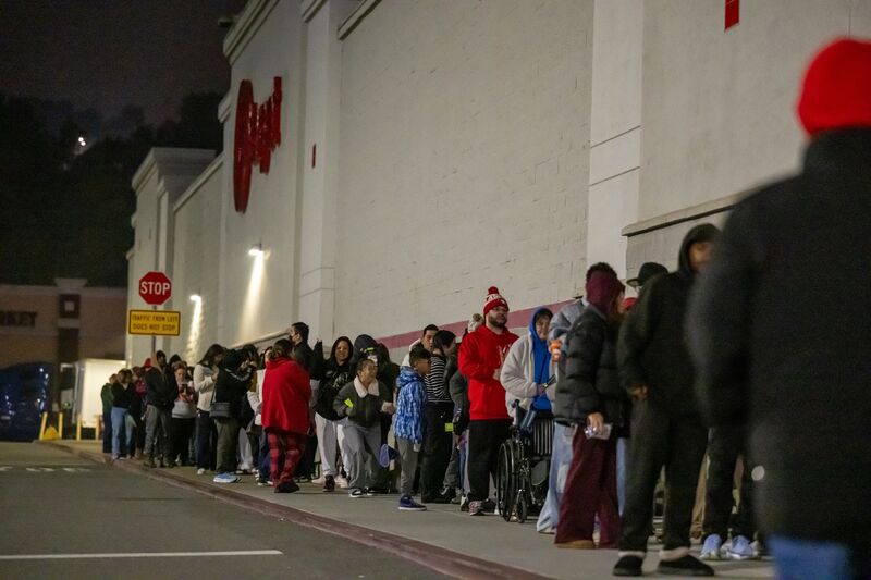 Shoppers In California On Black Friday