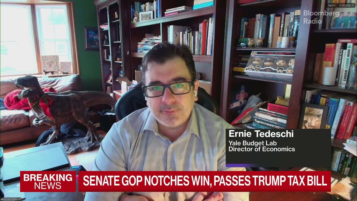 Richest 20% Get Income Boost in Trump Tax Bill Richest 20% Get Income Boost in Trump Tax Bill