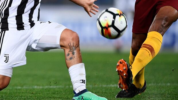 Ronaldo clearance juventus cleats