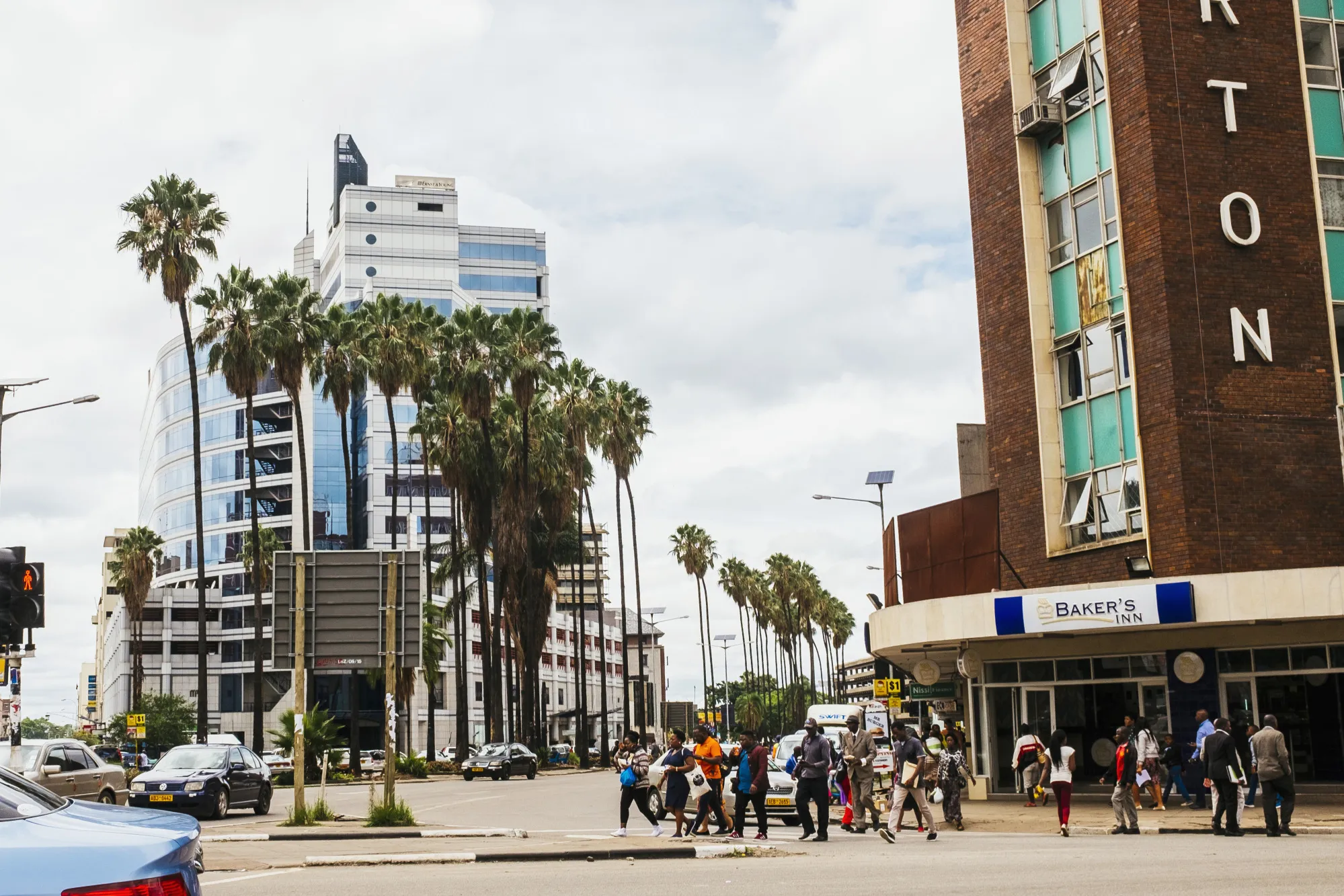 Pedestrians&nbsp;in downtown Harare, Zimbabwe.