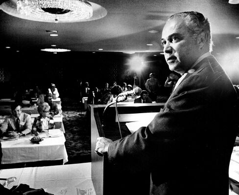 Robert S. Strauss