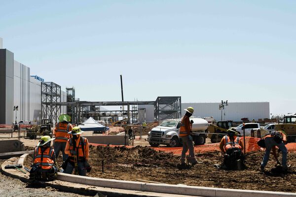 Ghost Factories Are a Warning Sign for Green Manufacturing’s Future