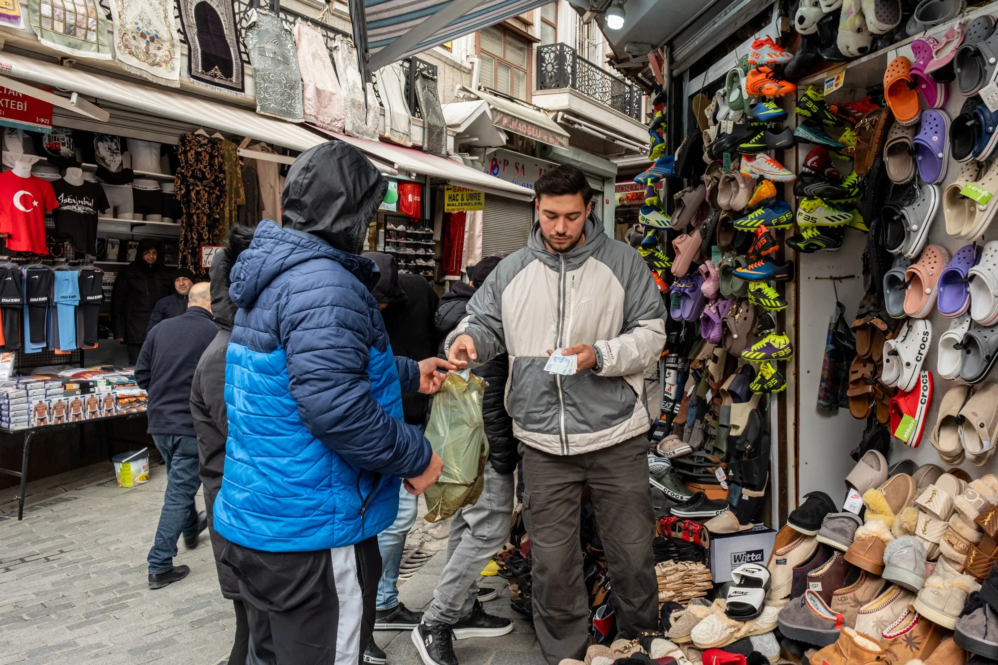 A shopper at the Mahmutpasha market in Istanbul.