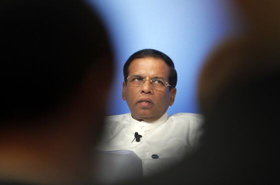 Sri Lanka President Dissolves Parliament, Calls for Election