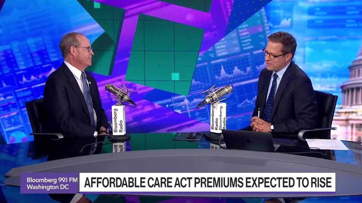 SNAP, Payroll Deadlines Loom as Shutdown Enters 5th Week