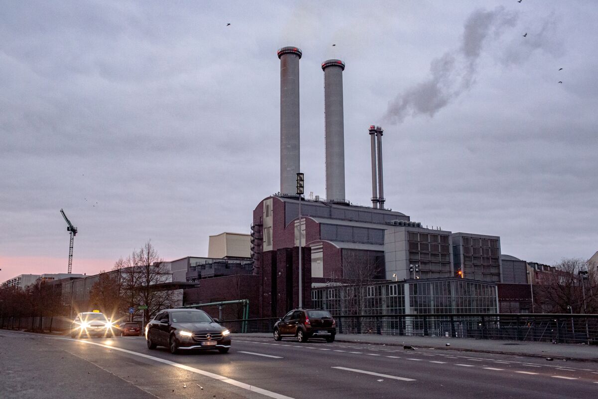 bloomberg.com - Elena Mazneva - European Gas Prices Whipsawed by Potential to Ease Iran War