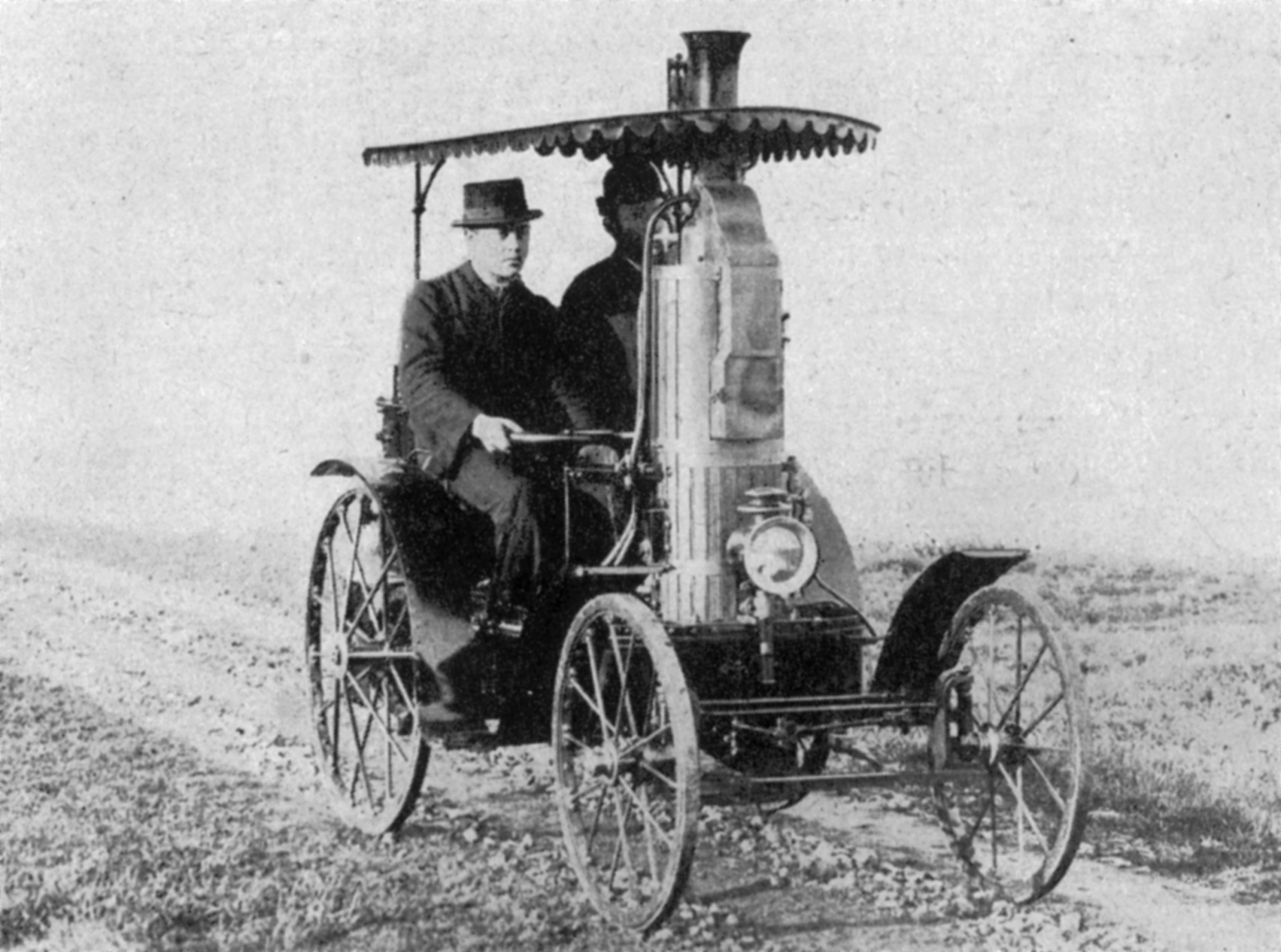 The road not taken: In the 1880s, steam-powered vehicles were poised to dominate the streets. But city regulations made the explosion-prone machines less attractive.&nbsp;