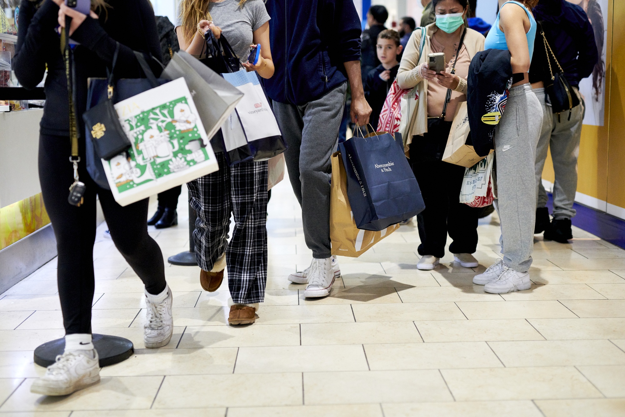 Shoppers look at a directory at the Westfield Valley Fair shopping News  Photo - Getty Images