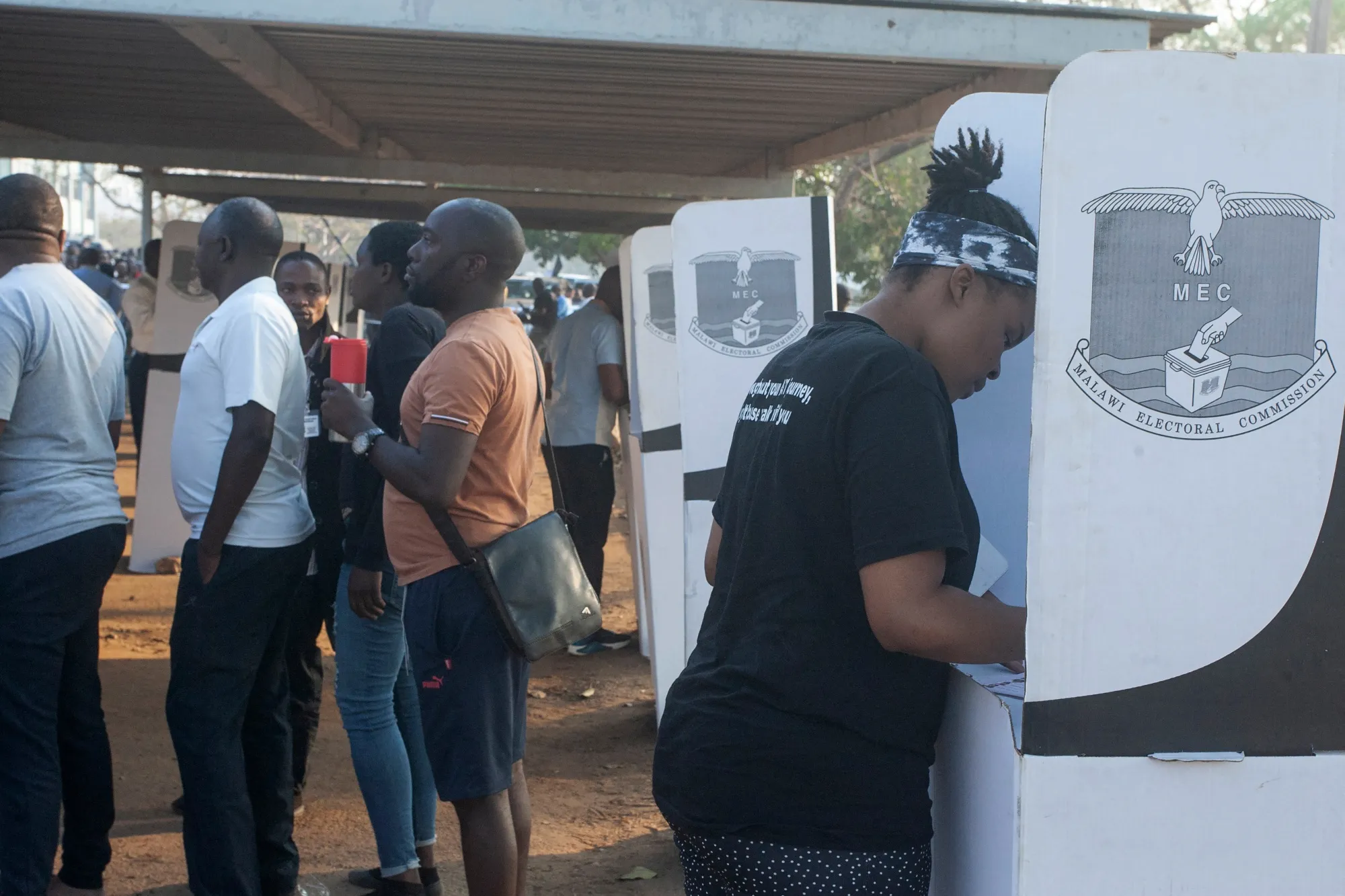 A&nbsp;voting station in Lilongwe, Malawi, on Sept. 16.