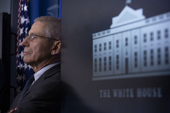 Fauci Returns to White House Briefings After Contradicting Trump