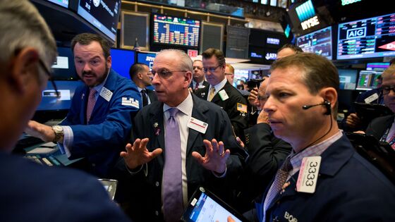 U.S. Stocks Resume Record-Setting Year-End Rally: Markets Wrap
