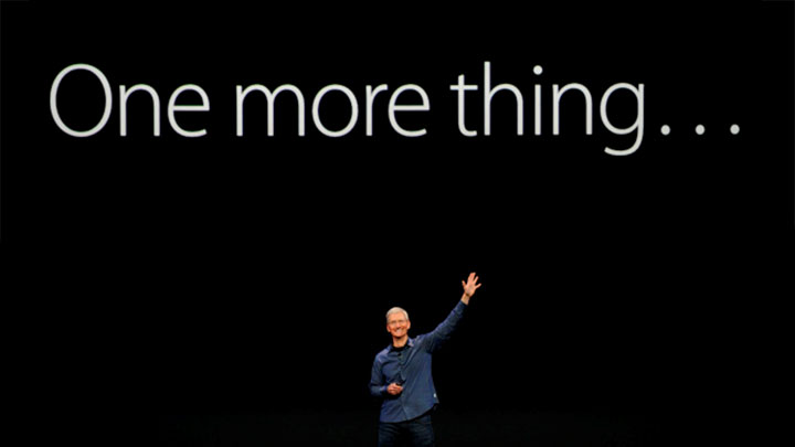 apple crosses billion active users