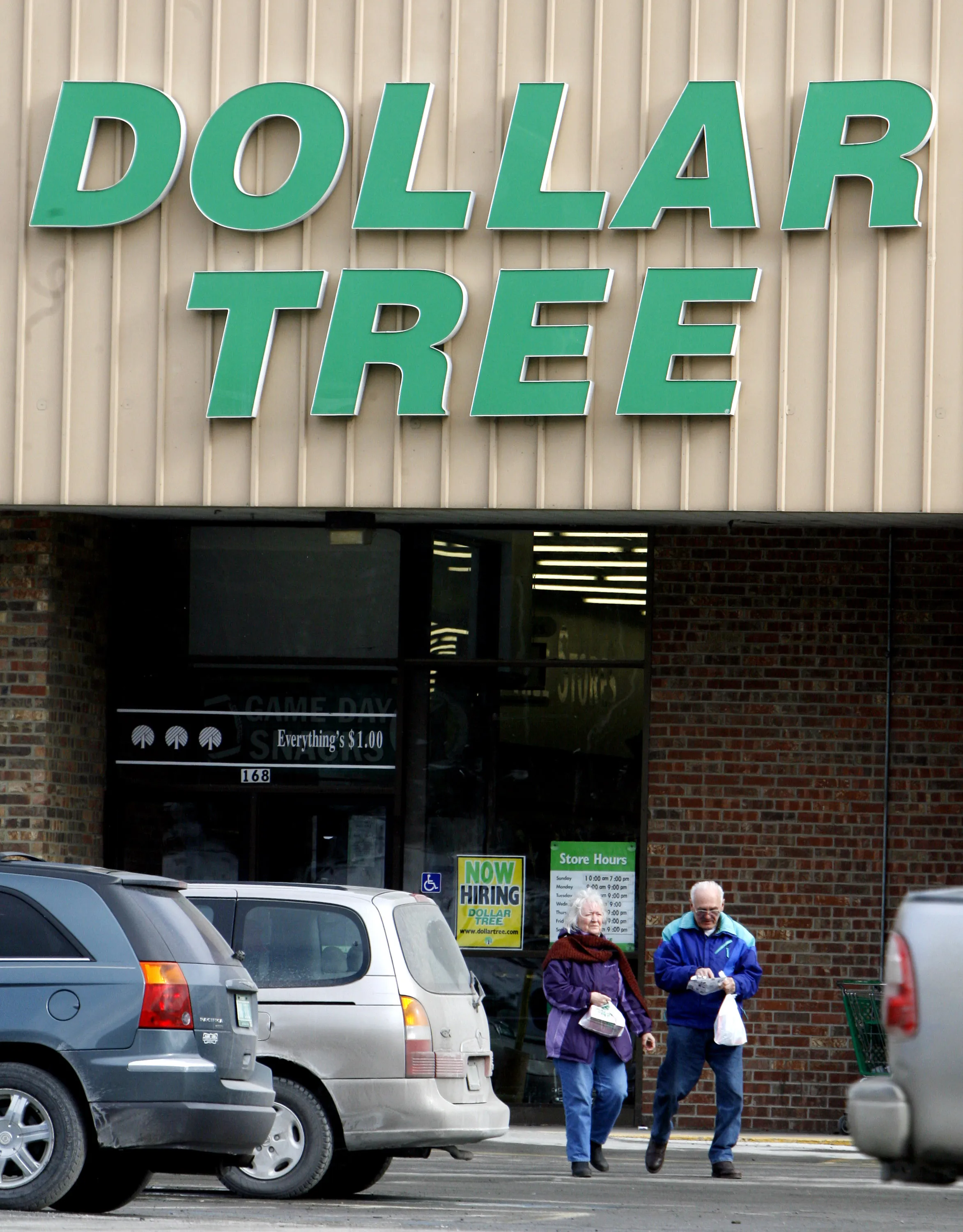 Dollar Tree Bearish Bets Hit 20-Month Low on Valuation