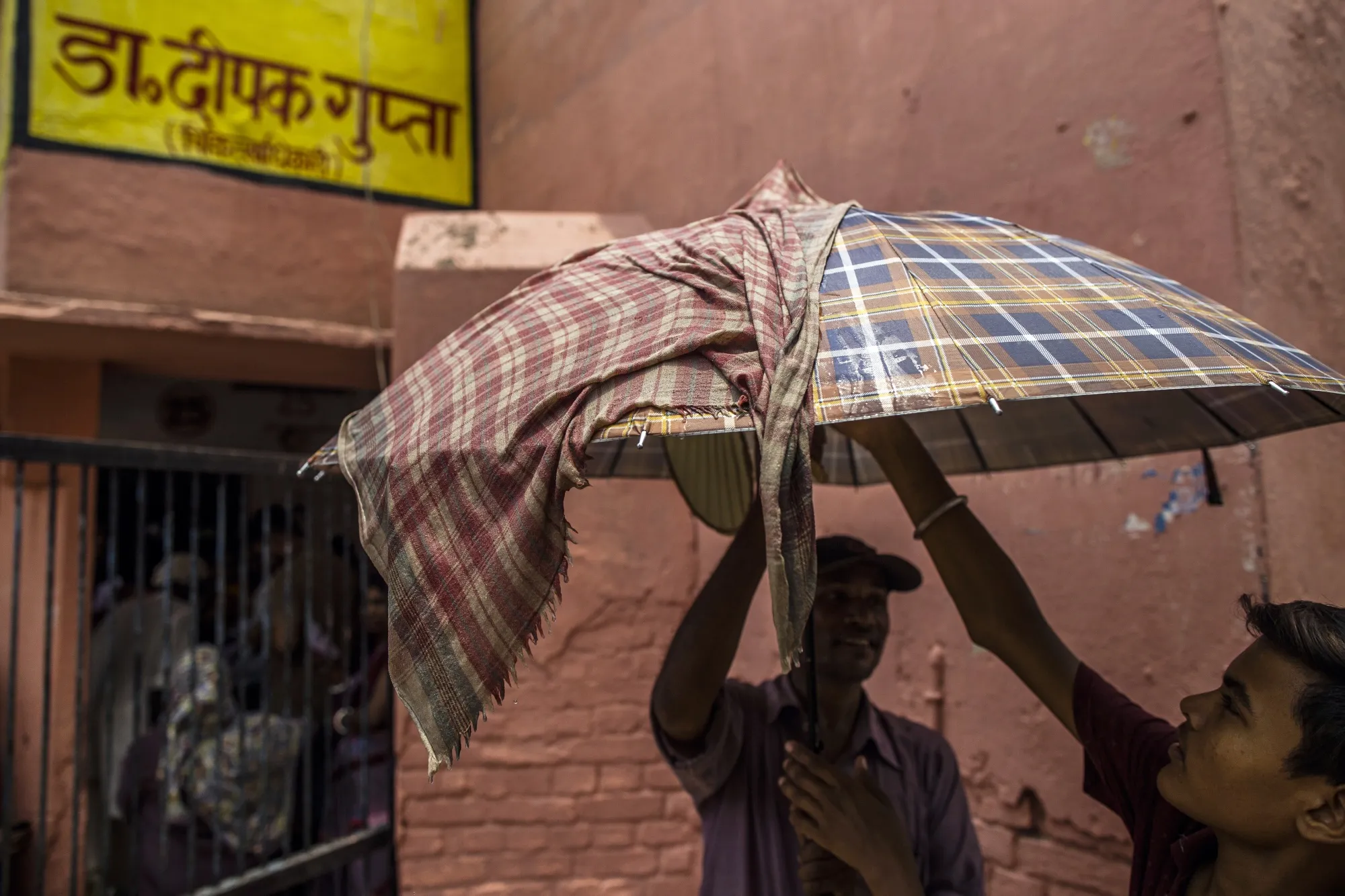 Demand from villages and smaller towns outpaced that of cities in the April-June quarter in a sign of India’s broad-based economic growth.&nbsp;