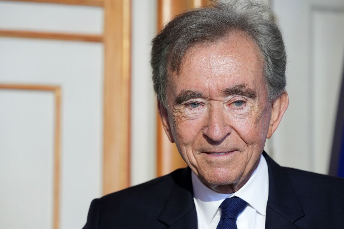 Bernard Arnault Names New CEO for His Agache Investment Firm
