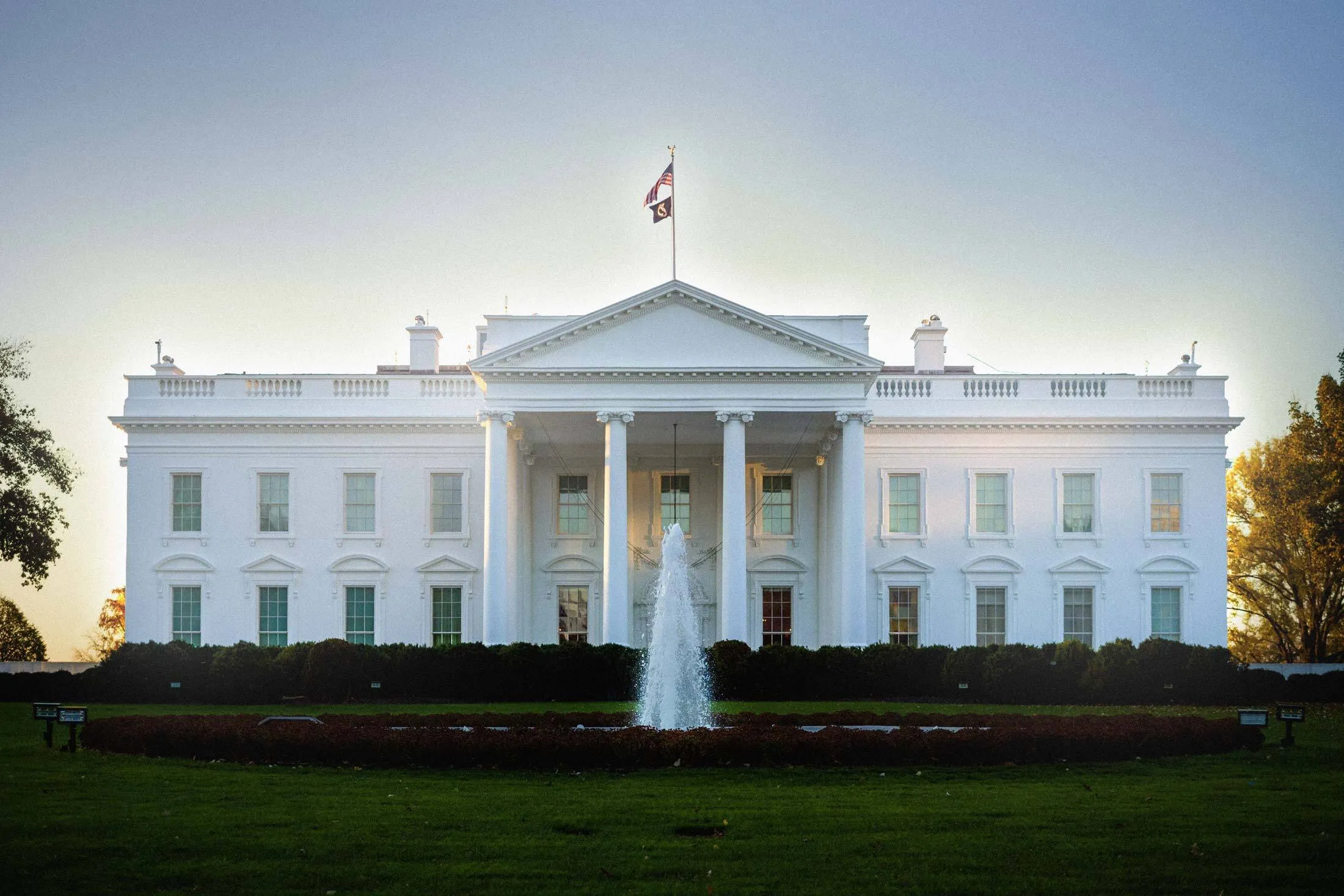 BN_CABINET-II-00-LEDE