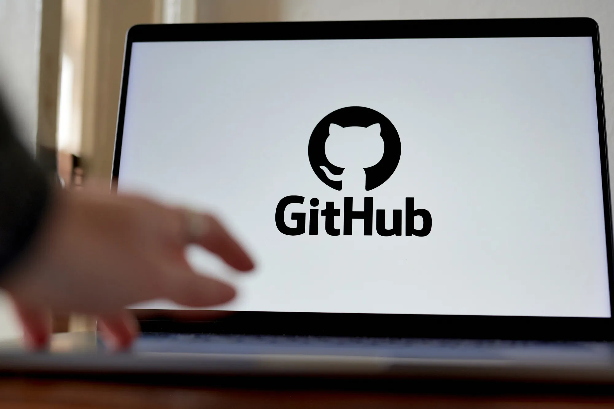 Tezkor: GitHub "AI Code Review" Funksiyasini E'lon Qildi!