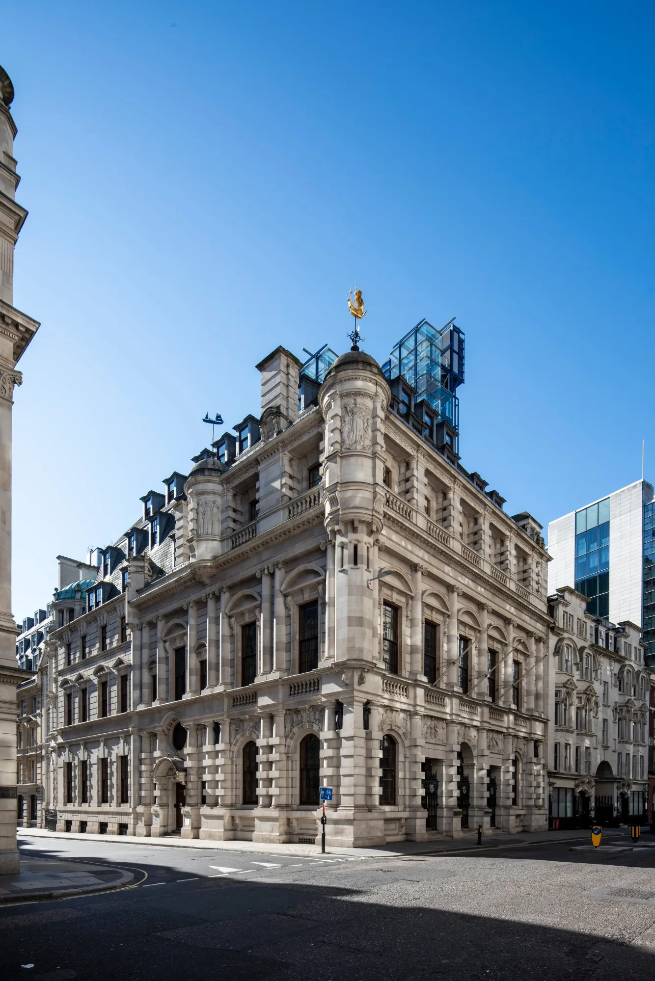 Lloyd's Register to Sell Modern Tower and Return to Victorian HQ