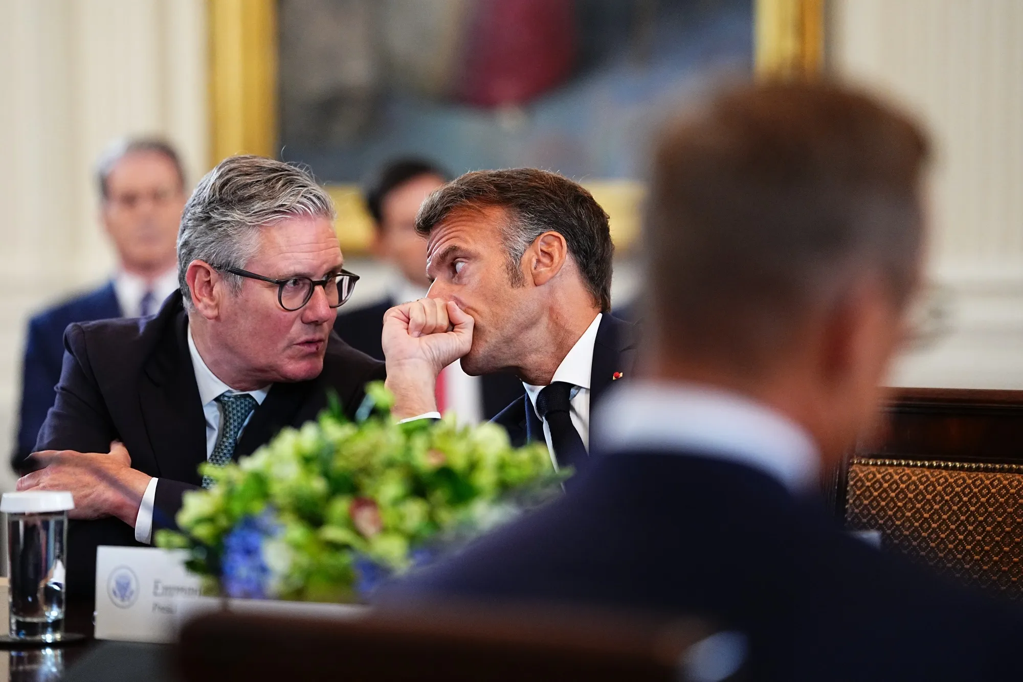 Keir Starmer and Emmanuel Macron: Old habits die hard.