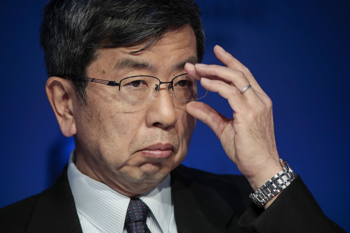 Japan’s Ex FX-Chief Says Rate Hike Needed for Market Stability