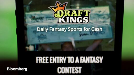 DraftKings Rises 10% in Public Debut During Freeze on Sports