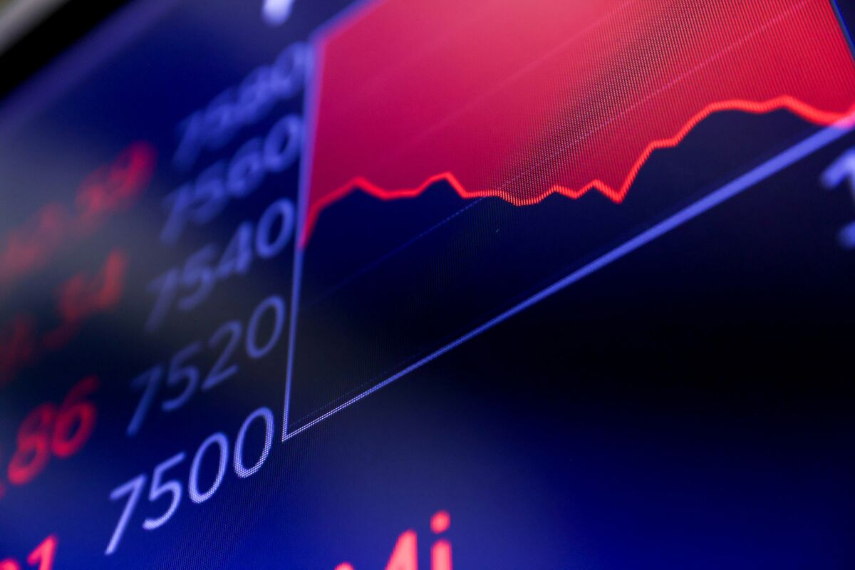 bloomberg.com - Abhishek Vishnoi - US Stock Futures Tumble as Megacap Tech Rout Hits Asian Peers
