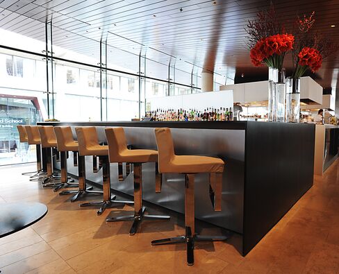 Lincoln Bar